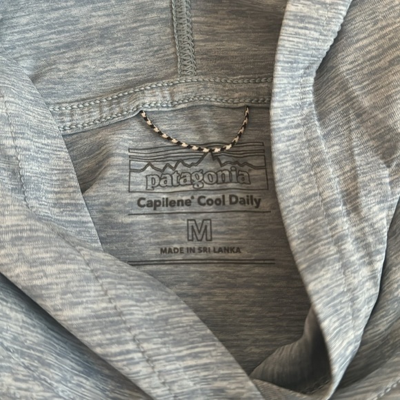 MENS PATAGONIA CAPILENE COOL DAILY HOODIE - Picture 3 of 5